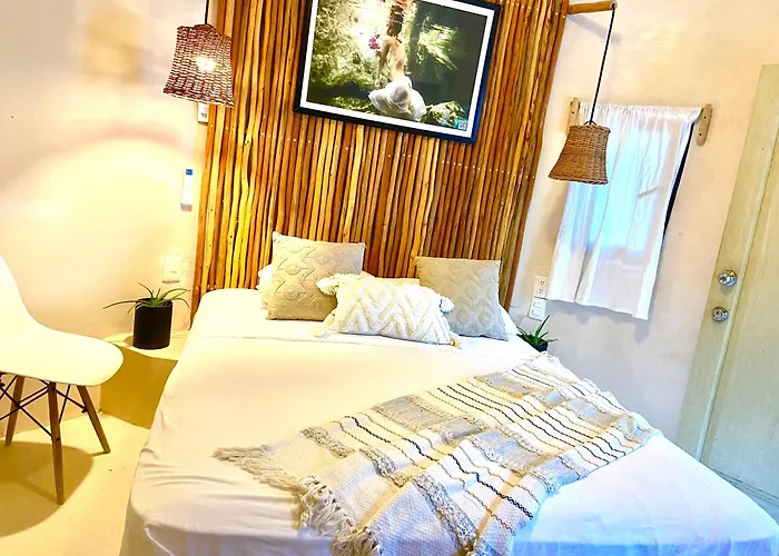 Isabel (adults Only) 3*